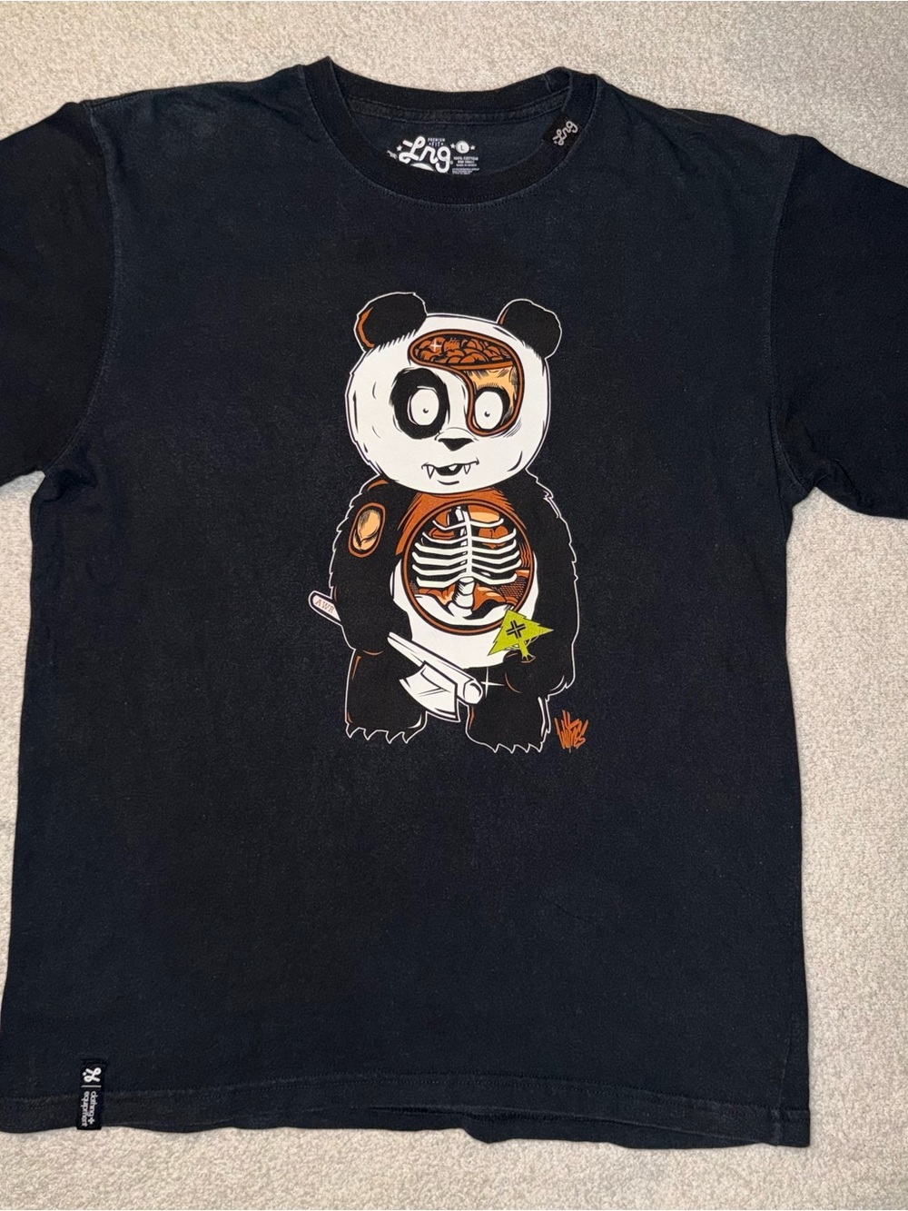 LRG rare panda zombie skeleton shirt men’s size L Y2K